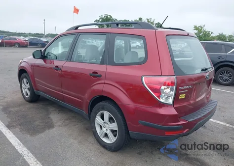 2010 Subaru Forester 2.5X из США, поврежденный, VIN JF2SH6BCXAG764752
